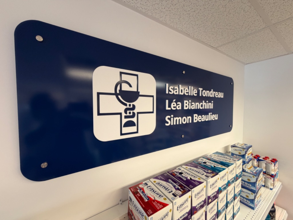 Enseigne intérieure clinique médicale