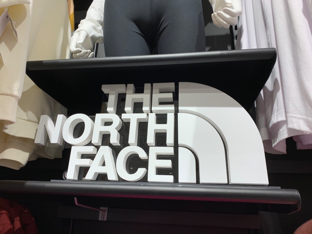Enseigne dimensionnelle The North Face